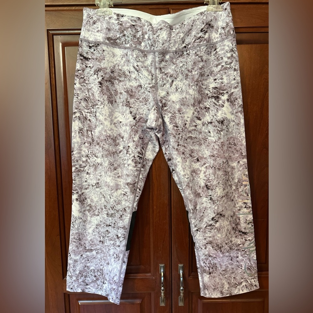 Calvin Klein Maroon and White Performance Leggings